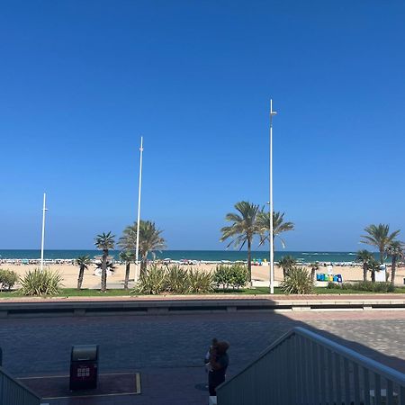 Apartamento 1ª Linea De Playa - Con Piscina Y Parking Playa de Gandia Kültér fotó