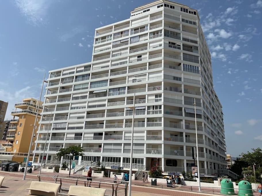 Apartamento 1ª Linea De Playa - Con Piscina Y Parking Playa de Gandia Kültér fotó
