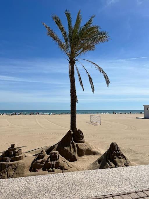 Apartamento 1ª Linea De Playa - Con Piscina Y Parking Playa de Gandia Kültér fotó