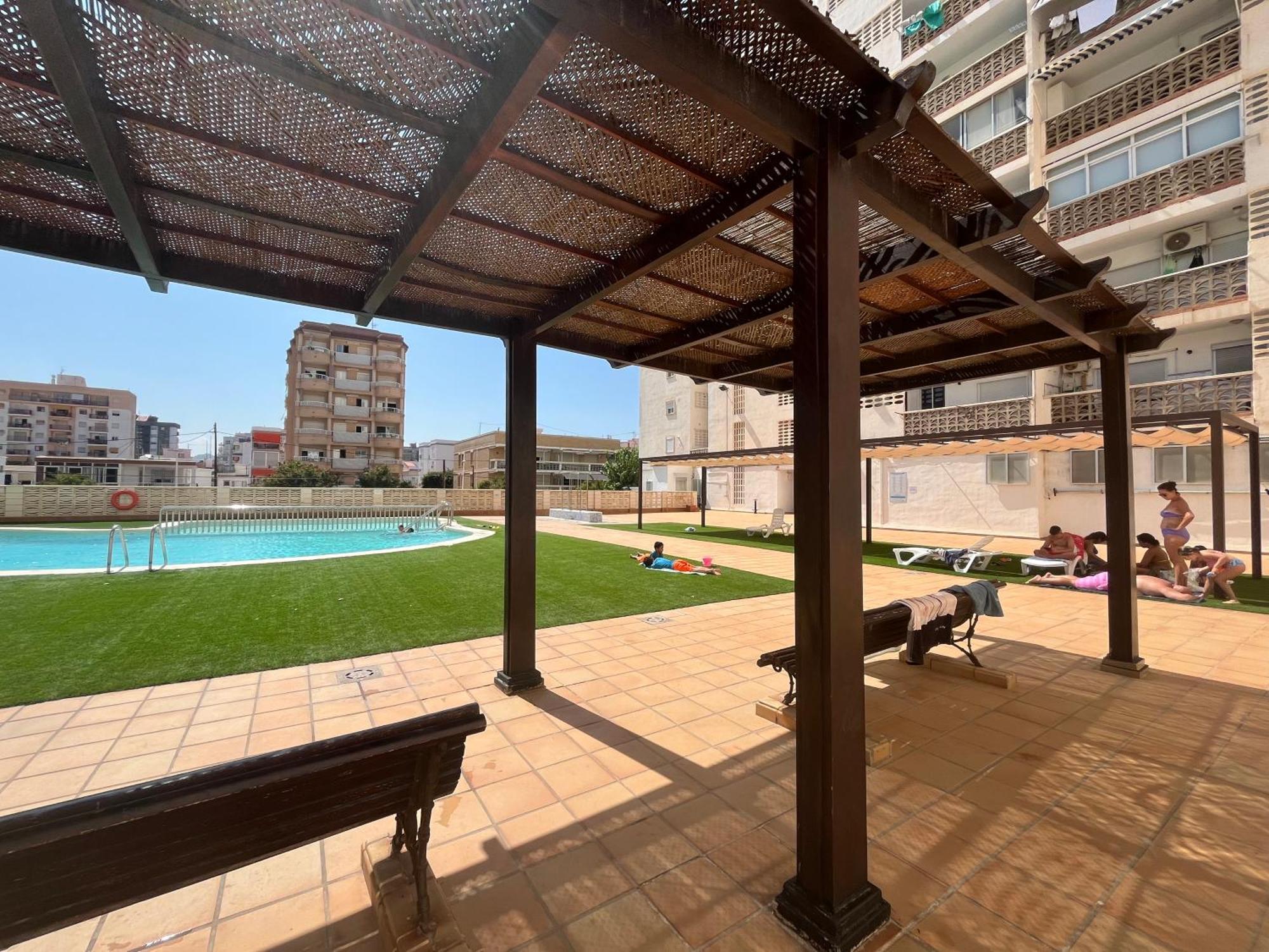 Apartamento 1ª Linea De Playa - Con Piscina Y Parking Playa de Gandia Kültér fotó