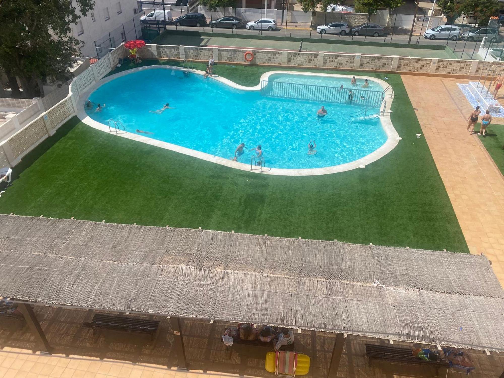 Apartamento 1ª Linea De Playa - Con Piscina Y Parking Playa de Gandia Kültér fotó